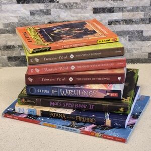 Bundle of 8 Children’s & Middle Grade Books in excellent used condition